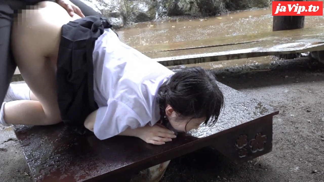 fc2ppv-4703325 - 大手自動車会社の令嬢(18\)　工場の下っ端派遣社員と野外で中出し　パンパンに溜まった精液を大量射精 - FC2PPV動画をオンラインで視聴 - jaVip