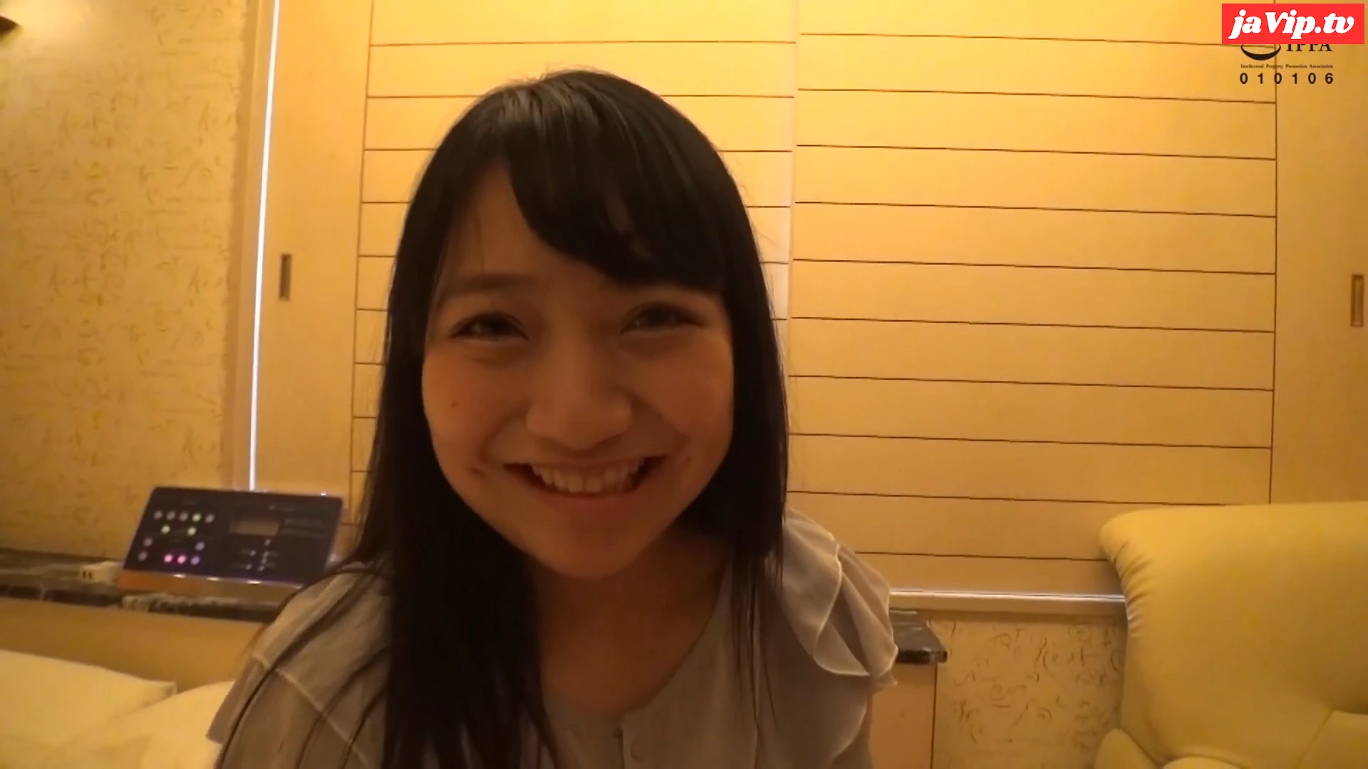fc2ppv-4704723 - 【完全顔出し】黒髪巨乳の人妻と中出しSEX - FC2PPV動画をオンラインで視聴 - jaVip