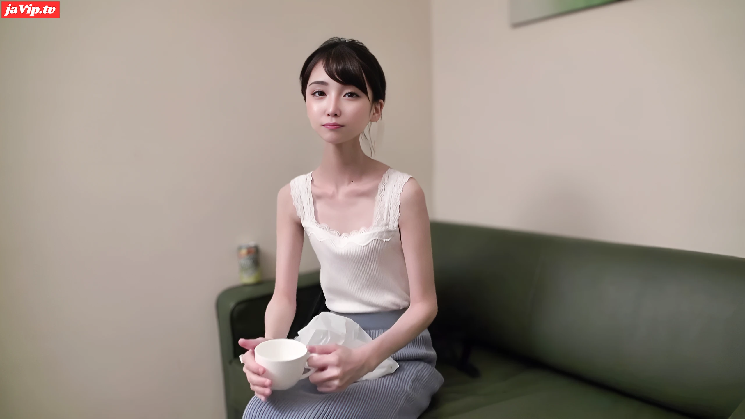 fc2ppv-4704636 - 体脂肪率１％台の元『陸上選抜』 膣まで引き締まった体 大量の中出し決行※初出し先着順で生々しい原版別送 - FC2PPV動画をオンラインで視聴 - jaVip