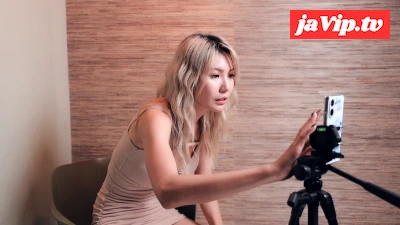 fc2ppv-4718947 - 元カレが貧乏男から榜一に、ライバーが金の力で情熱再燃