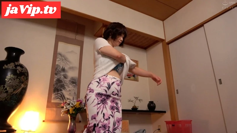 fc2ppv-4722894 - 【ヨガ×人妻】ヨガ教室で行われた悪行をご覧くださいませ…【Ⅴ】 - FC2PPV動画をオンラインで視聴 - jaVip