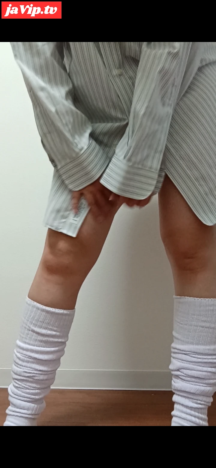 fc2ppv-4741701 - ニーハイと彼シャツ風で感じてるエロいお*さん - FC2PPV動画をオンラインで視聴 - jaVip