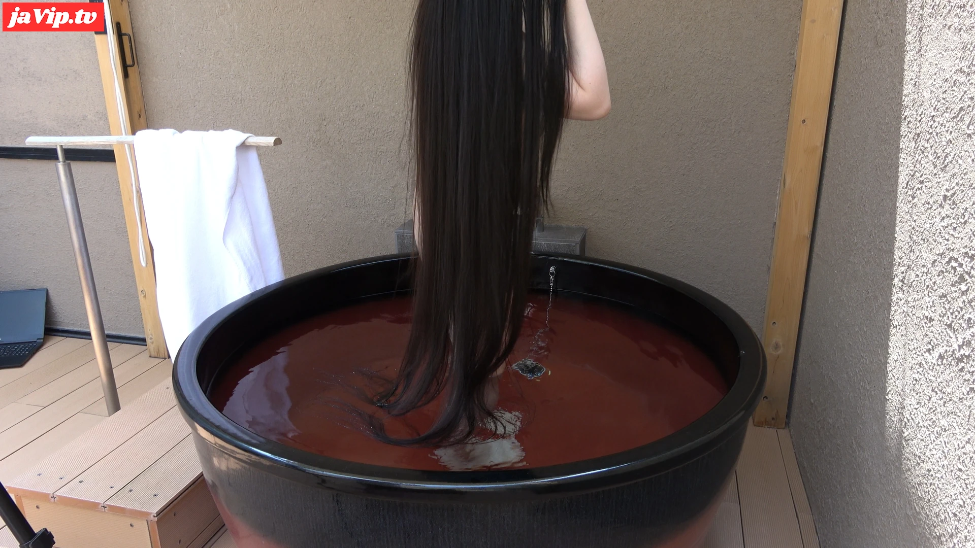 fc2ppv-4750355 - 【LHSG#1】温泉でオナニー中のロングヘア女性とびしょぬれ水中セックス＠レビュー特典有 - FC2PPV動画をオンラインで視聴 - jaVip