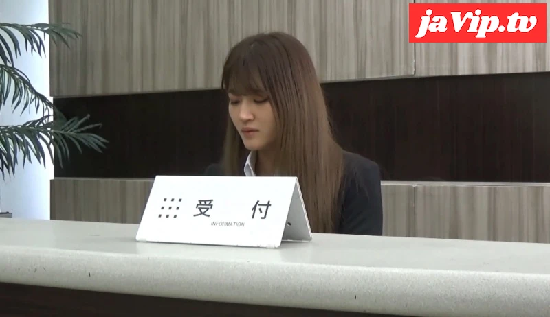 fc2ppv-4742851 - 【OL・素人】※２名収録※　新社会人の仕事中は隙だらけなので、おじさんハメ撮り出来ました。1/7 - FC2PPV動画をオンラインで視聴 - jaVip