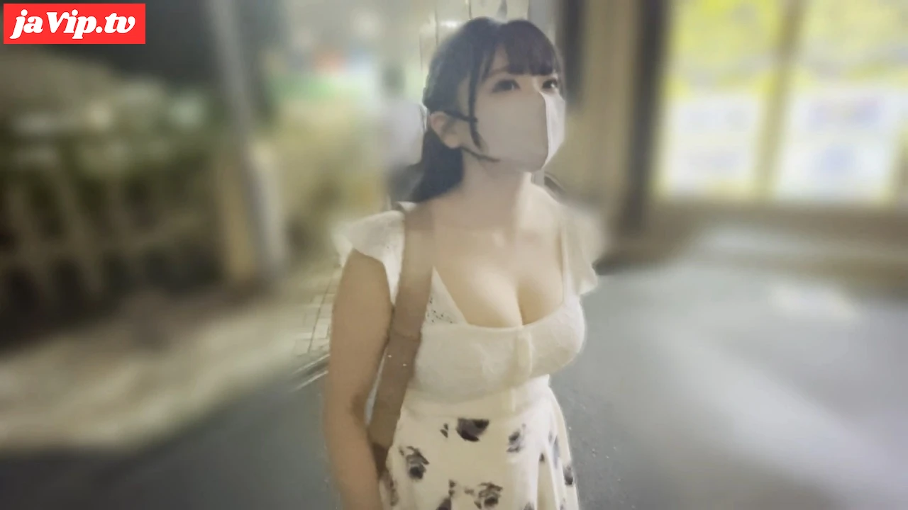 fc2ppv-4756990 - 【特典コスプレ付】SNSで知り合った裏垢美女あんこちゃん20歳♡むちむちGカップと巨尻でいちゃらぶ生中出しえっち♡※本編顔出し - FC2PPV動画をオンラインで視聴 - jaVip