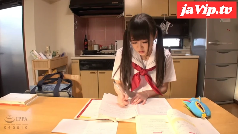 fc2ppv-4778056 - 輝く可愛い笑顔。人懐っこい姿と淫猥な行為で乱れる姿のギャップにくらり…背徳感を得たいあなたへ。　その4 - FC2PPV動画をオンラインで視聴 - jaVip