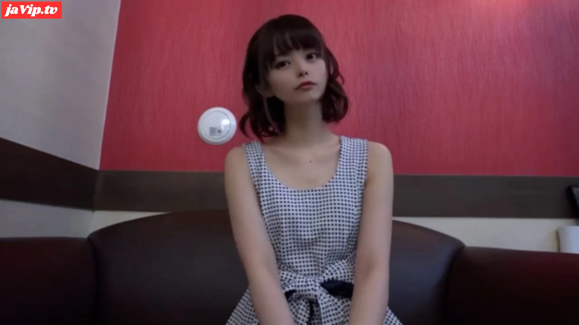 fc2ppv-4792697 - 全ての男を虜にするアイドル志望18歳。手で一周しそうな細いくびれを掴んでガン突きで痙攣イキ、妊娠不可避の最奥中出し。 - FC2PPV動画をオンラインで視聴 - jaVip