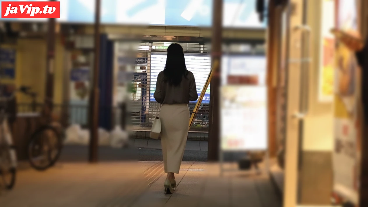 fc2ppv-4796649 - 【初撮り】モデル級の人妻なみ(29) モラハラ旦那捨て金欠AV初堕ち。汗とマン汁にまみれてチ●ポに狂い絶頂連発！美顔に大量ザーメン****ごっくん... - FC2PPV動画をオンラインで視聴 - jaVip